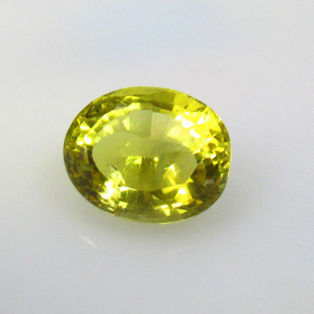 7.73 Ctw Natural Lemon Quartz Oval Cut: No Reserve! Title: 7.73 Ctw Natural Lemon Quartz Oval Cut Stone Clarity: VVS Gemstones: Natural Lemon Quartz Carat Weights: 7.73 Size/Dimensions: 14.20 x 11.60 x 8.00 mm Additional Information: Good L