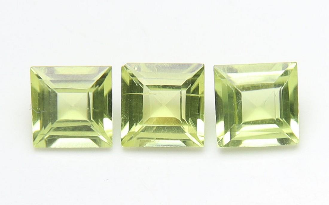1.14 cts Natural Peridot Set (1 of 3)
