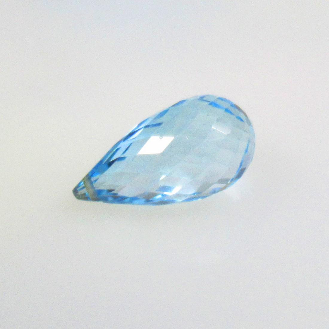 5.70 Ctw Natural Blue Topaz Drilled Pear Drop Beads: No Reserve! Title: 5.70 Ctw Natural Blue Topaz Drilled Pear Drop Beads Stone Clarity: Transparent Gemstones: Natural Blue Topaz Beads Carat Weights: 5.7 Size/Dimensions: 13.80 x 7.20 x 7.20 mm Additio