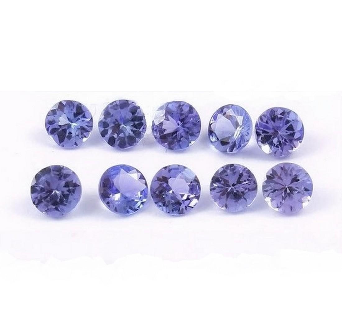 Set of 10 Unheated Natural Round Tanzanite: No Reserve! Title: Set of 10 Unheated Natural Round Tanzanite Gemstones: Tanzanite Carat Weights: 1 ct approx. Size/Dimensions: 2,4 mm Additional Info: Natural Tanzanite Unheated. Transparent with lig