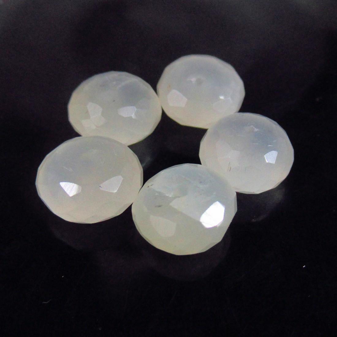 17.44 Ctw Natural Moonstone Round Beads: No Reserve! Title: 17.44 Ctw Natural Moonstone Round Beads Stone Clarity: Translucent Gemstones: Natural Moonstone Beads Carat Weights: 17.44 Size/Dimensions: 9.00 - 9.80 mm / 5 Pc's Additional Inform