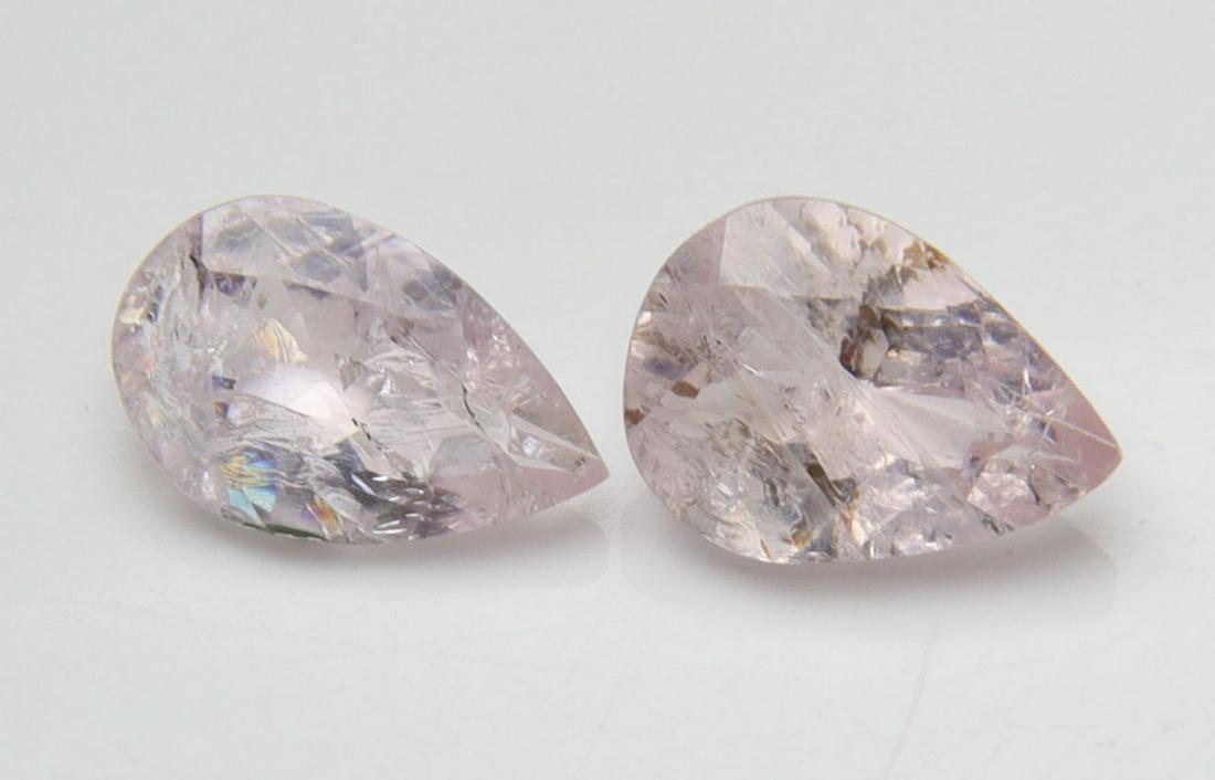 Gorgeous 1.72 cts Natural Pink Morganite Set: No Reserve! Title: Gorgeous 1.72 cts Natural Pink Morganite Set Additional Information: Gemstone : Natural Morganite Shape and Cut : Pear, Cut Weight : 1.72 carats Measurements : 8x6 mm, 8x5 mm Color