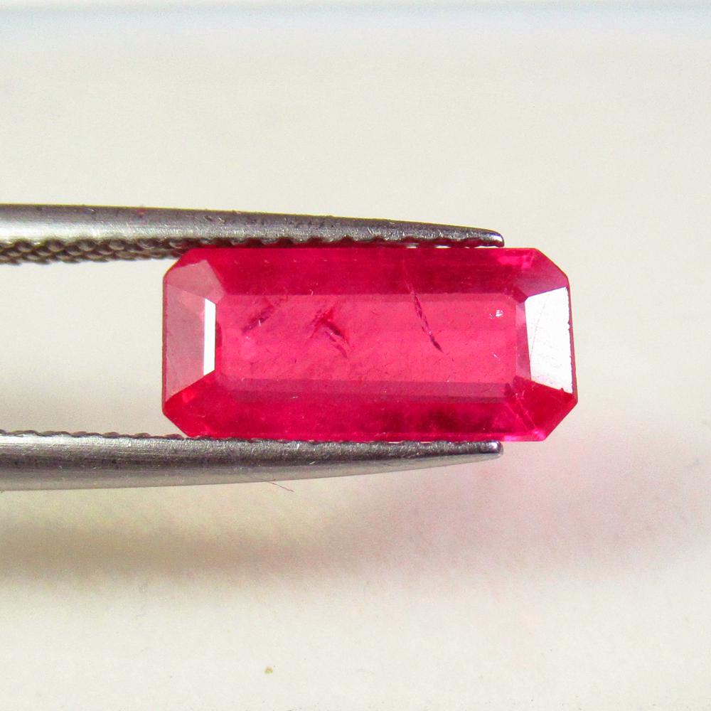 2.70 Ctw Natural Mozambique Red Ruby Octagon Cut (1 of 3)