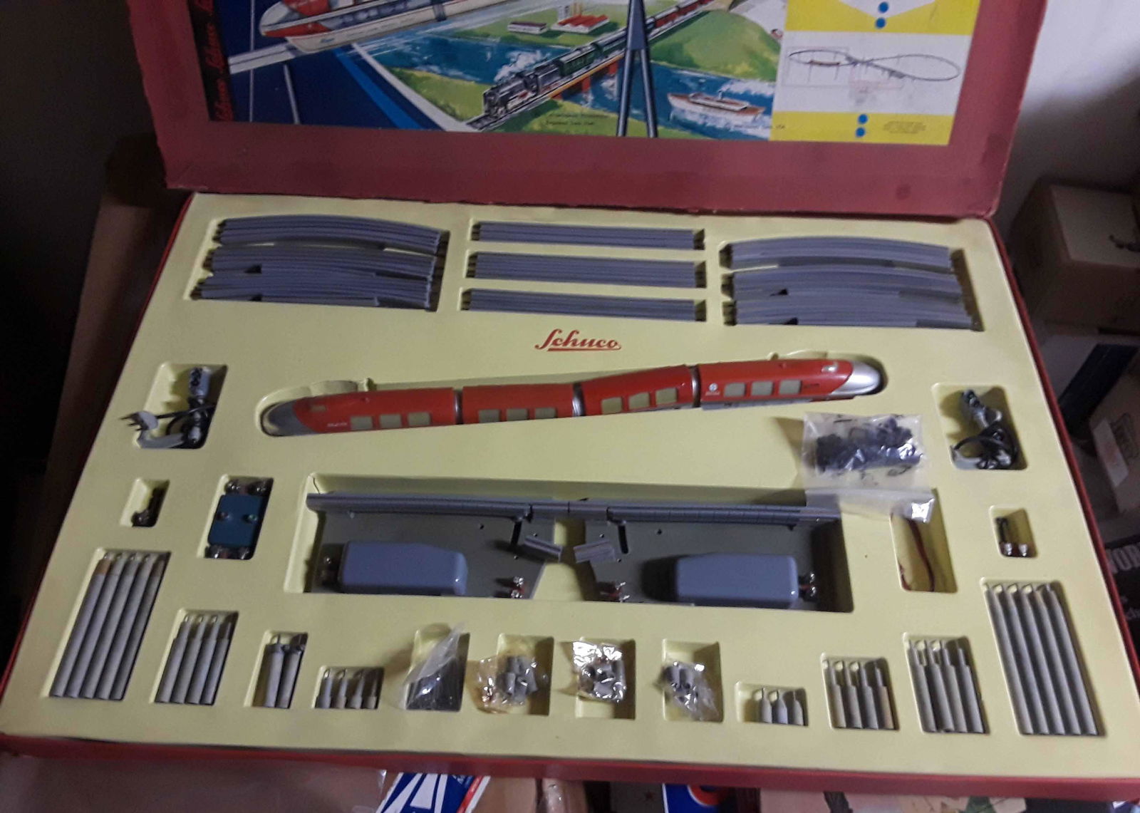 Schuco Disney monorail 6333S , Made in Germany 1959,c10 in c8 box, this is the largest and most (1 of 4)
