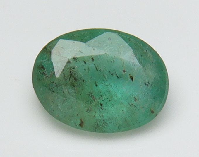 Top Quality Green Zambian Emerald  0.90 Cts Natural Zambian Emerald (1 of 4)