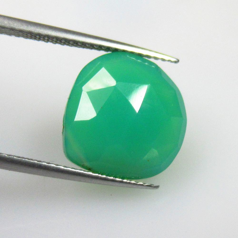 7.42 Ctw Natural Drilled Chrysoprase Pear Beads: No Reserve! Title: 7.42 Ctw Natural Drilled Chrysoprase Pear Beads Stone Clarity: Opaque Gemstones: Natural Chrysoprase Beads Carat Weights: 7.42 Size/Dimensions: 14.10 x 13.80 x 6.80 mm Additional In