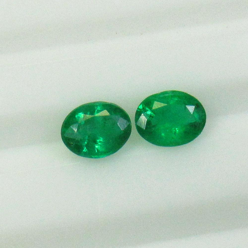 1.13 Ctw Natural Zambian Emerald Oval Pair (1 of 2)