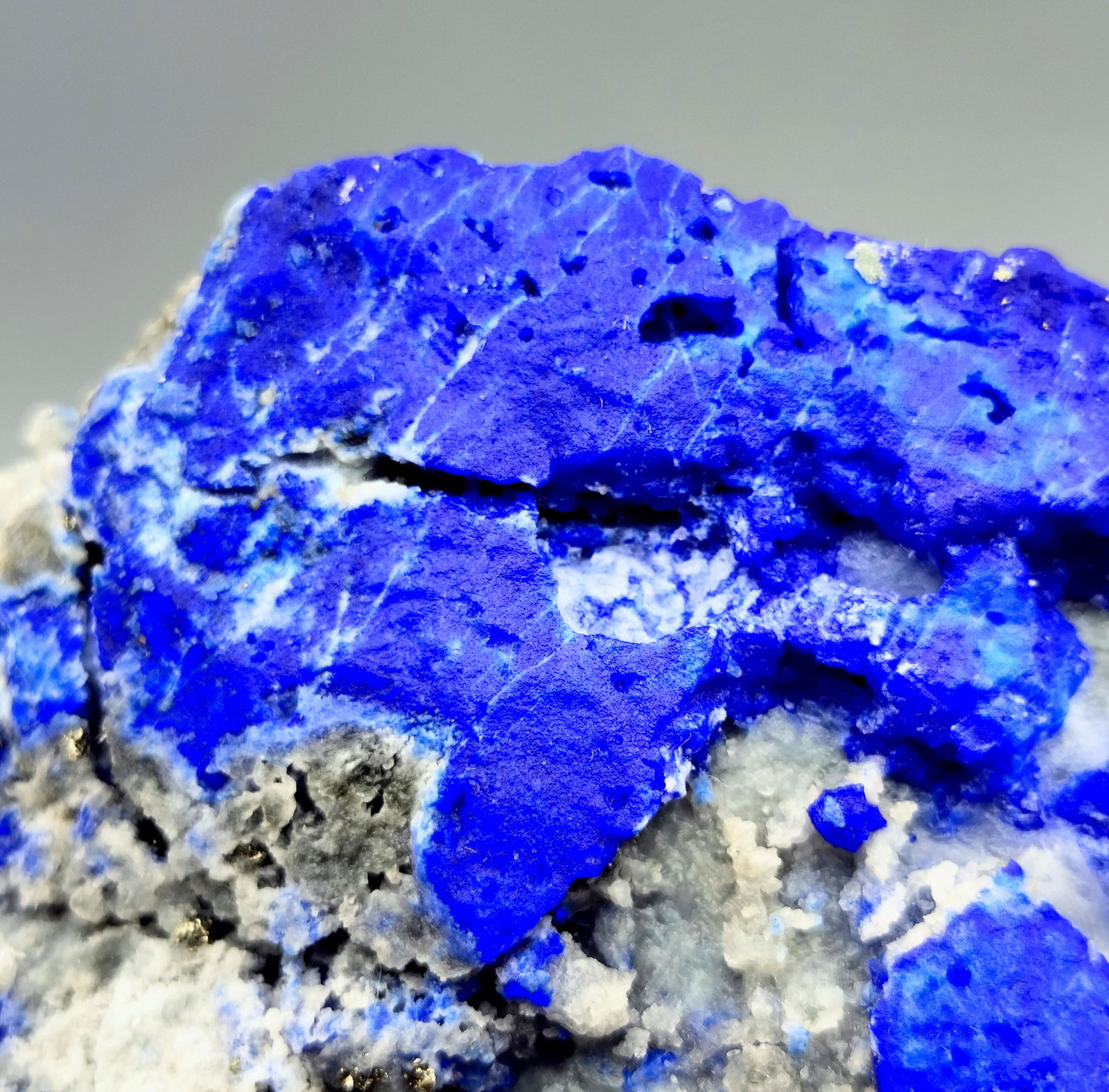 597 Gram Beautiful  Natural RareTop Blue Lazurite With Pyrite  Specimen (1 of 7)