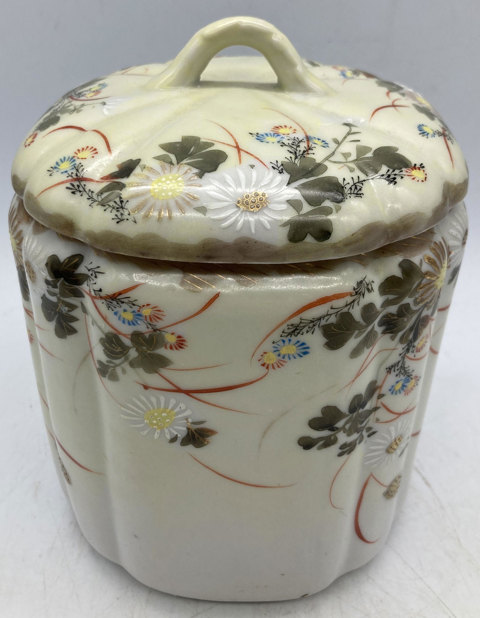 ANTIQUE BISCUIT / COOKIE JAR (1 of 7)
