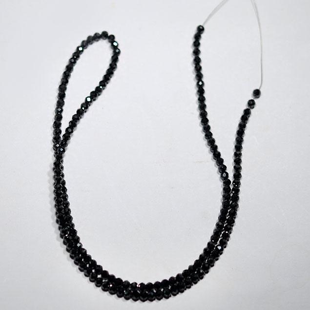 28.06 Cts Black Diamond Beads: Title: 28.06 Cts Black Diamond Beads Color/Clarity: Black/SI Gemstone Type: Diamond Beads Carat Weights: 28.06 Cts Size/Dimensions: 20 cm Reserve: $200.00 Shipping: Domestic: Flat-rate of $15.00 to a