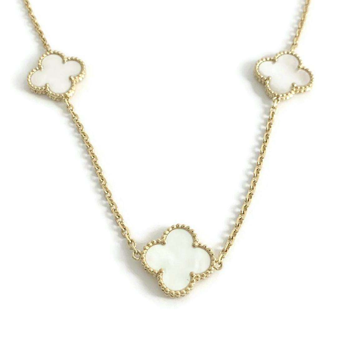 White Mother of Pearl Clover Station Pendant Necklace 18K Yellow Gold, 16.85 Gr (1 of 10)