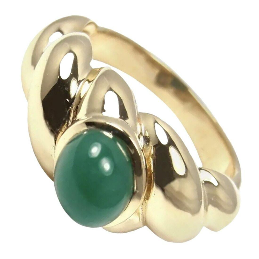 Authentic! Rare Van Cleef & Arpels 18k Yellow Gold Green Chalcedony Ring (1 of 9)