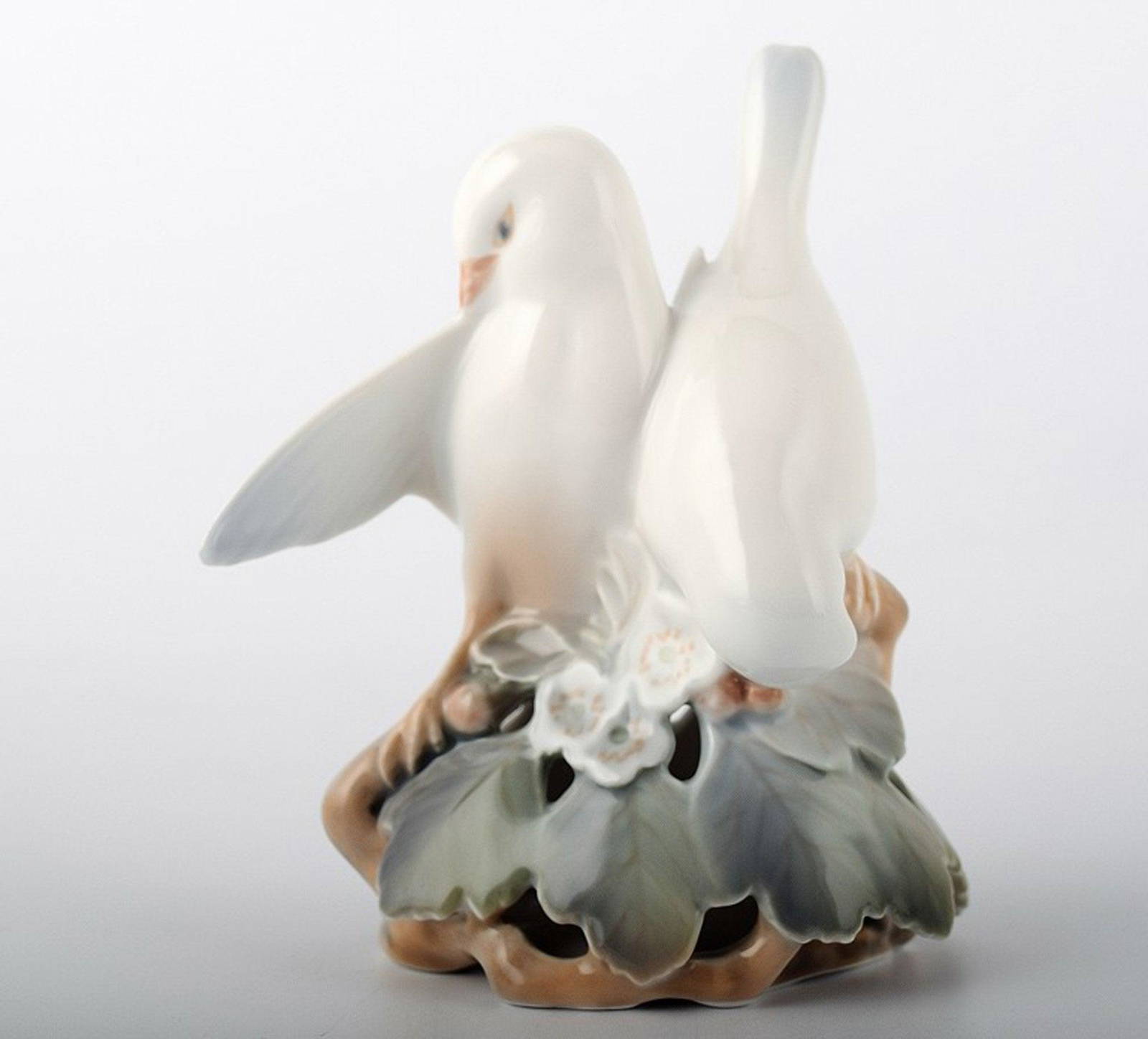 Royal Copenhagen Porcelain, Birds, Lovebirds, Designed By Th.madsen