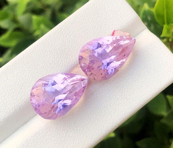 Kunzite, 22.10 cts Fancy Cut Natural Pink Kunzite Gemstone From Afghanistan: Kunzite, 22.10 cts Fancy Cut Natural Pink Kunzite Gemstone From Afghanistan - Item NR877 Dimension 16 x 11 x 10 mm .... Weight 22.10 Carats .... No Treatment Natural Gemstone .... Origin: Afghanistan 