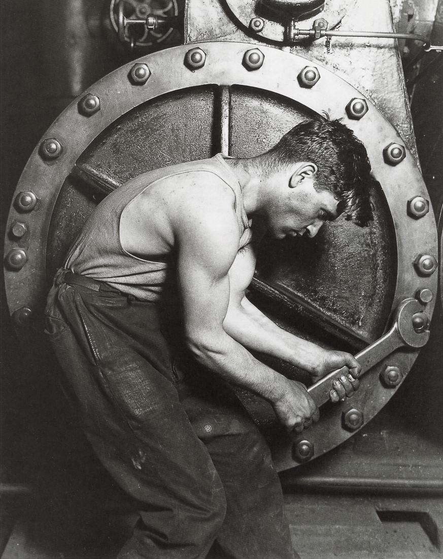 LEWIS HINE - Mechanic and Steam Pump, 1921 (1 of 1)