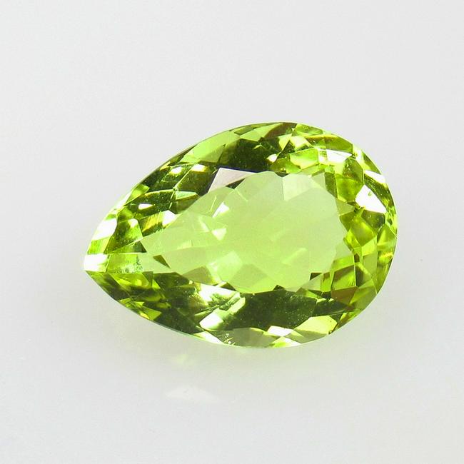 3.66 Ctw Natural Lemon Quartz Pear Cut: No Reserve! Title: 3.66 Ctw Natural Lemon Quartz Pear Cut Stone Clarity: VVS Gemstones: Natural Lemon Quartz Carat Weights: 3.66 Size/Dimensions: 12.50 x 8.80 x 6.20 mm Additional Information: Good Lu
