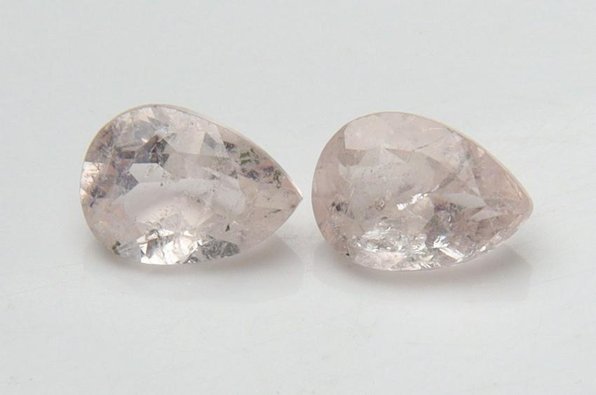 Lovely " Natural Peach Morganite Pair " 1.48 cts Natural Morganite Pair (1 of 4)