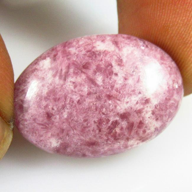 22.63 Ctw Natural Jasper Oval Cab: No Reserve! Title: 22.63 Ctw Natural Jasper Oval Cab Stone Clarity: Opaque Gemstones: Natural Jasper Carat Weights: 22.63 Size/Dimensions: 27.00 x 18.60 x 5.50 mm Additional Information: Natural Fine