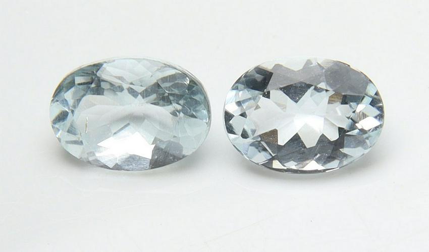 Beautiful " Natural Aquamarine " 1.59 Cts Natural Aquamarine Pair (1 of 4)