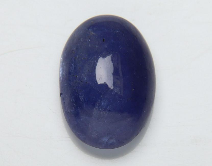 Beautiful " Rare Natural Tanzanite " 11.76 Cts Natural Tanzanite: No Reserve! Title: Beautiful " Rare Natural Tanzanite " 11.76 Cts Natural Tanzanite Additional Information: Gemstone : Natural Tanzanite Origin: Tanzania Weight : 11.76 carats Dimensions : 17x12 mm Sh