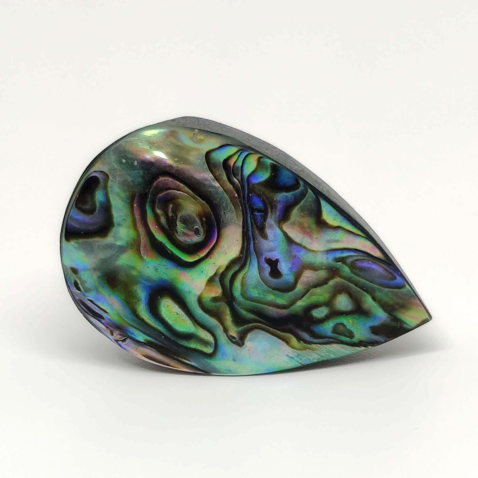 35.40 ct Natural Australian Abalone Shell (1 of 2)