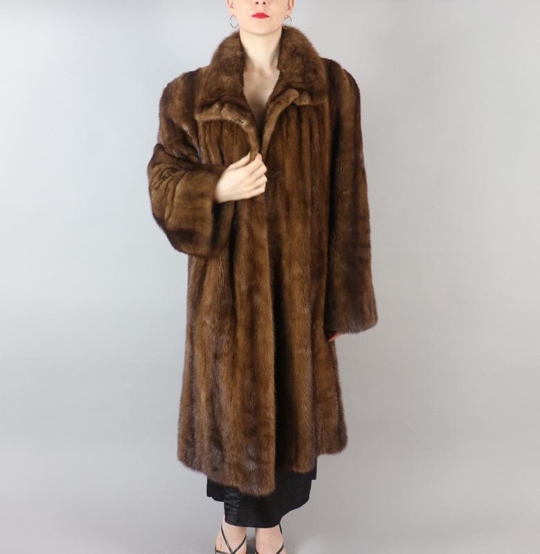 BROWN MINK FUR COAT EU: XL ; US: 20 (1 of 10)