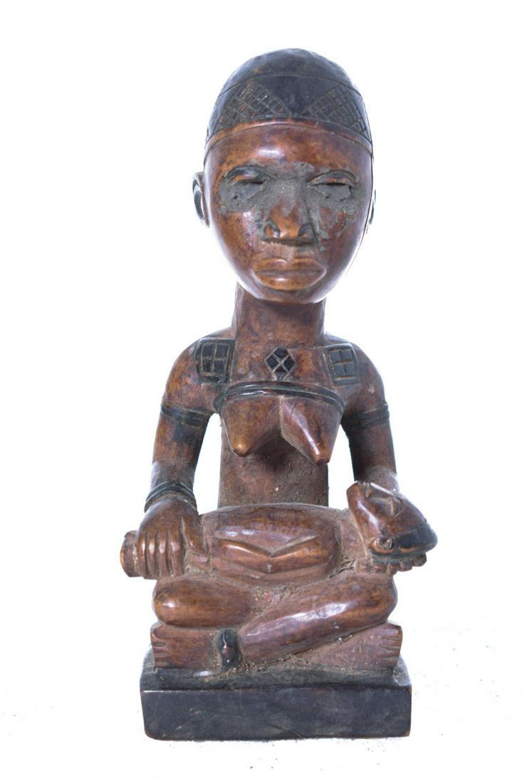 Maternity figure - Wood - Yombe - Congo (1 of 8)