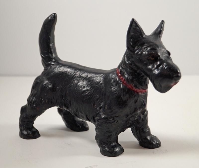 Scottie Dog Cast Iron Hubley Doorstop (1 of 6)