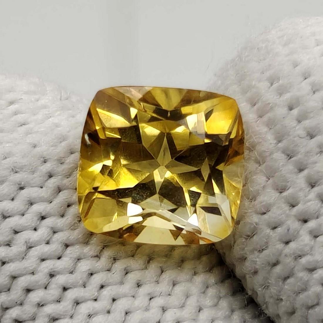 3.30 ct "Top Quality" Natural Citrine (1 of 3)