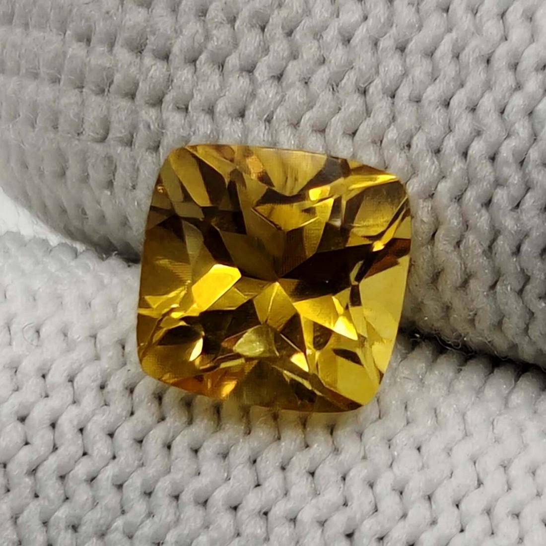 2.95 ct "Top Quality" Natural Brandy Color Citrine (1 of 4)