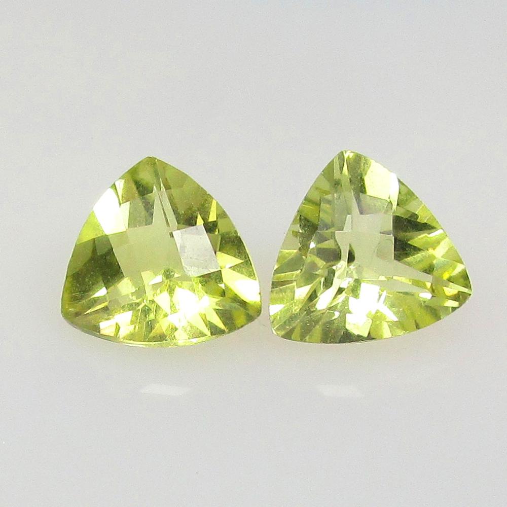 3.26 Ctw Natural Lemon Quartz Trillion Pair: No Reserve! Title: 3.26 Ctw Natural Lemon Quartz Trillion Pair Stone Clarity: VVS Gemstones: Natural Lemon Quartz Carat Weights: 3.26 Size/Dimensions: 8.30 x 8.00 x 5.00 mm / 2 Pc's Additional Informa