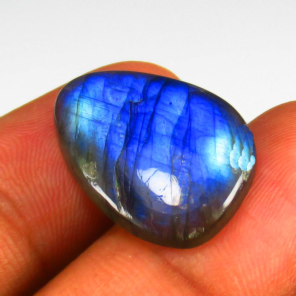 Natural Labradoeite - 13.66 Ct (1 of 3)