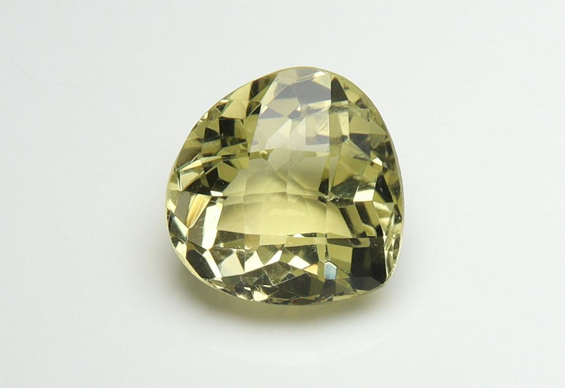 Gorgeous " Natural Lemon Quartz " 5.82 cts Natural Lemon Quartz: No Reserve! Title: Gorgeous " Natural Lemon Quartz " 5.82 cts Natural Lemon Quartz Additional Information: Gemstone: Natural Lemon Quartz Origin: Africa Weight : 5.82 carats Measurements: 11.65-11.68x
