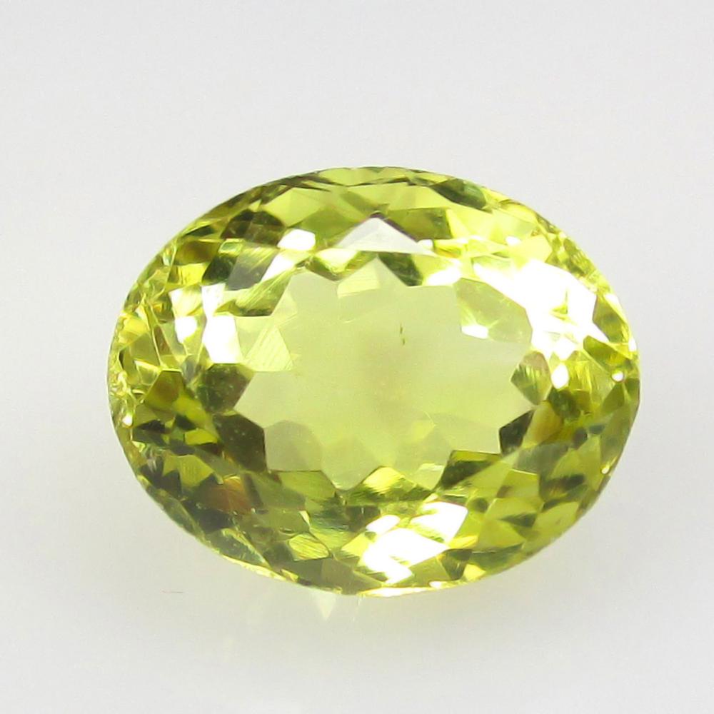 8.06 Ctw Natural Lemon Quartz Oval Cut: No Reserve! Title: 8.06 Ctw Natural Lemon Quartz Oval Cut Stone Clarity: VVS Gemstones: Natural Lemon Quartz Carat Weights: 8.06 Size/Dimensions: 13.80 x 11.10 x 8.60 mm Additional Information: Good L