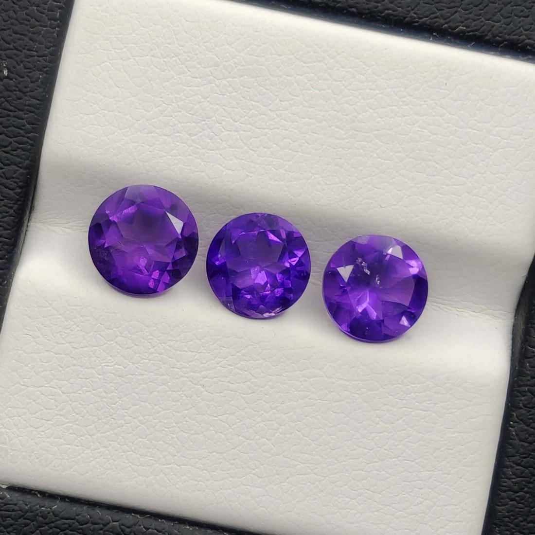 Natural Amethyst Lot 3.70 Ct (1 of 1)