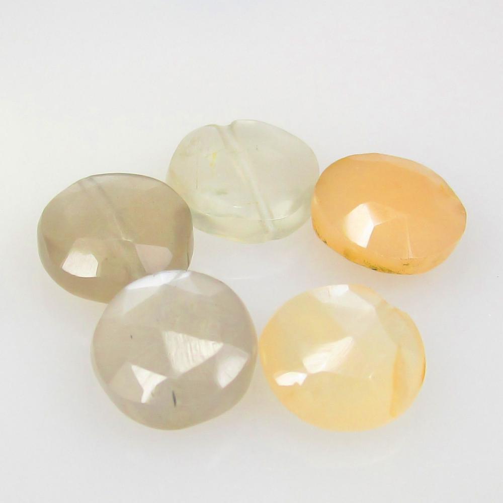 8.71 Ctw Natural 5 Moonstone Round Beads: No Reserve! Title: 8.71 Ctw Natural 5 Moonstone Round Beads Stone Clarity: Translucent Gemstones: Natural Moonstone Beads Carat Weights: 8.71 Size/Dimensions: 8.20 - 8.70 mm / 5 Pc's Additional Inform