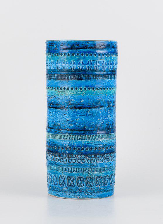 Aldo Londi for Bitossi, Italy. Vase in Rimini-blue glazed ceramic with patterns. (1 of 5)