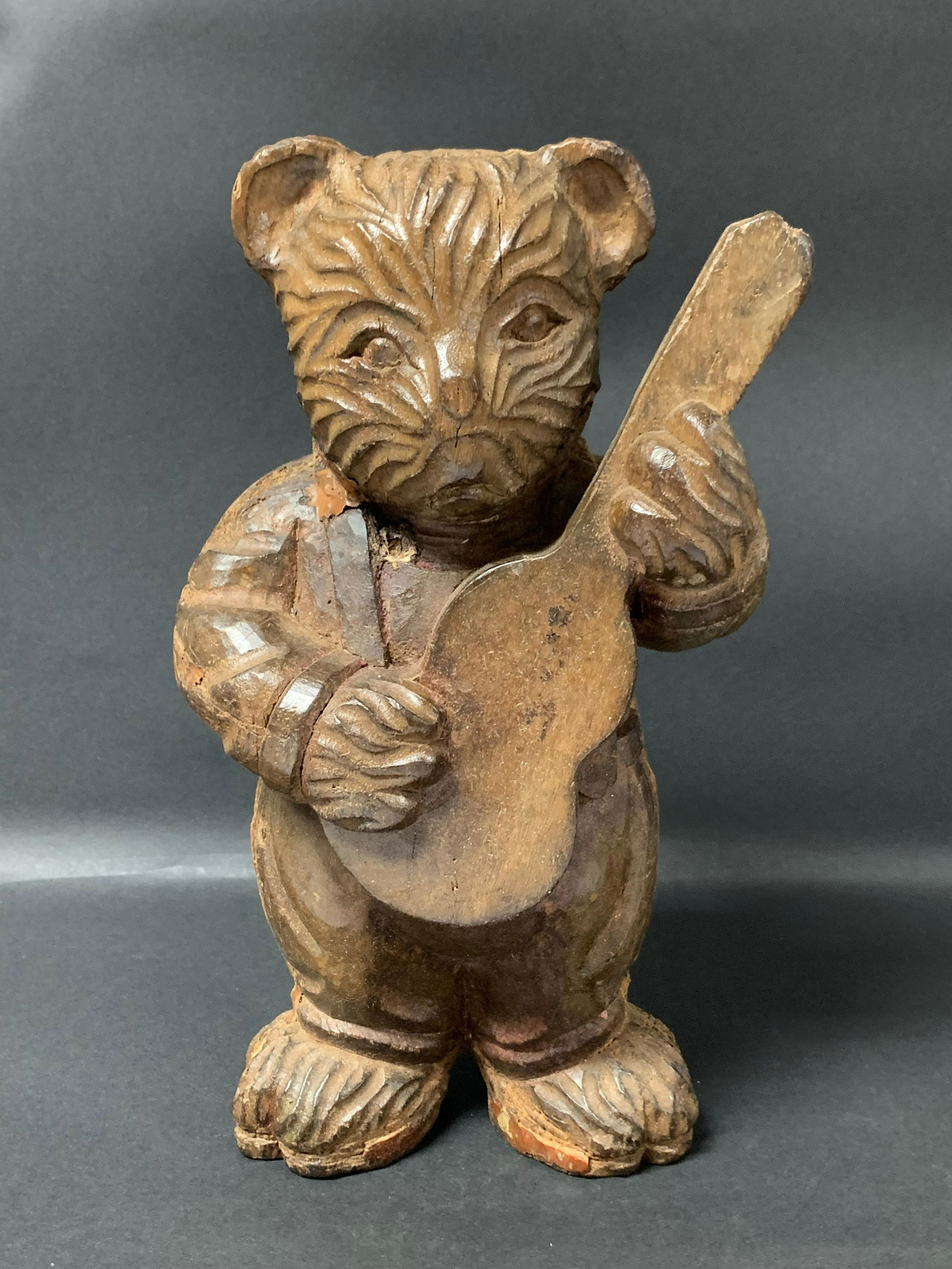 Teddy Bear Sculpture (1 of 7)