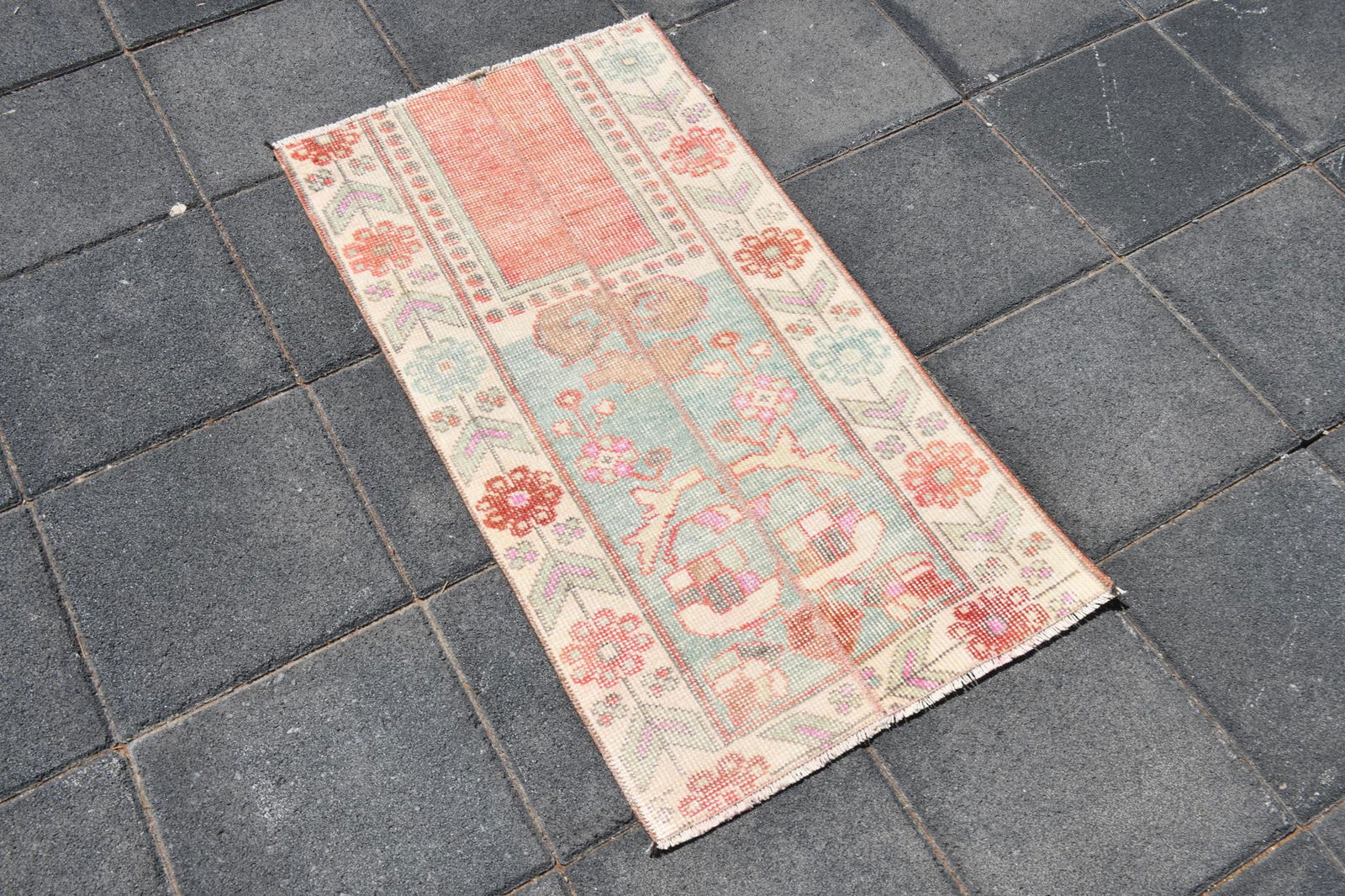 2' x 3' Vintage Turkish Runner Rug - 21331: Title: 2' x 3' Vintage Turkish Runner Rug - 21331 Description: Vintage Turkish Runner Rug Handmade, handwoven with traditional technique. Low pile, soft rug. Rug Condition: Fully cleaned and ready to