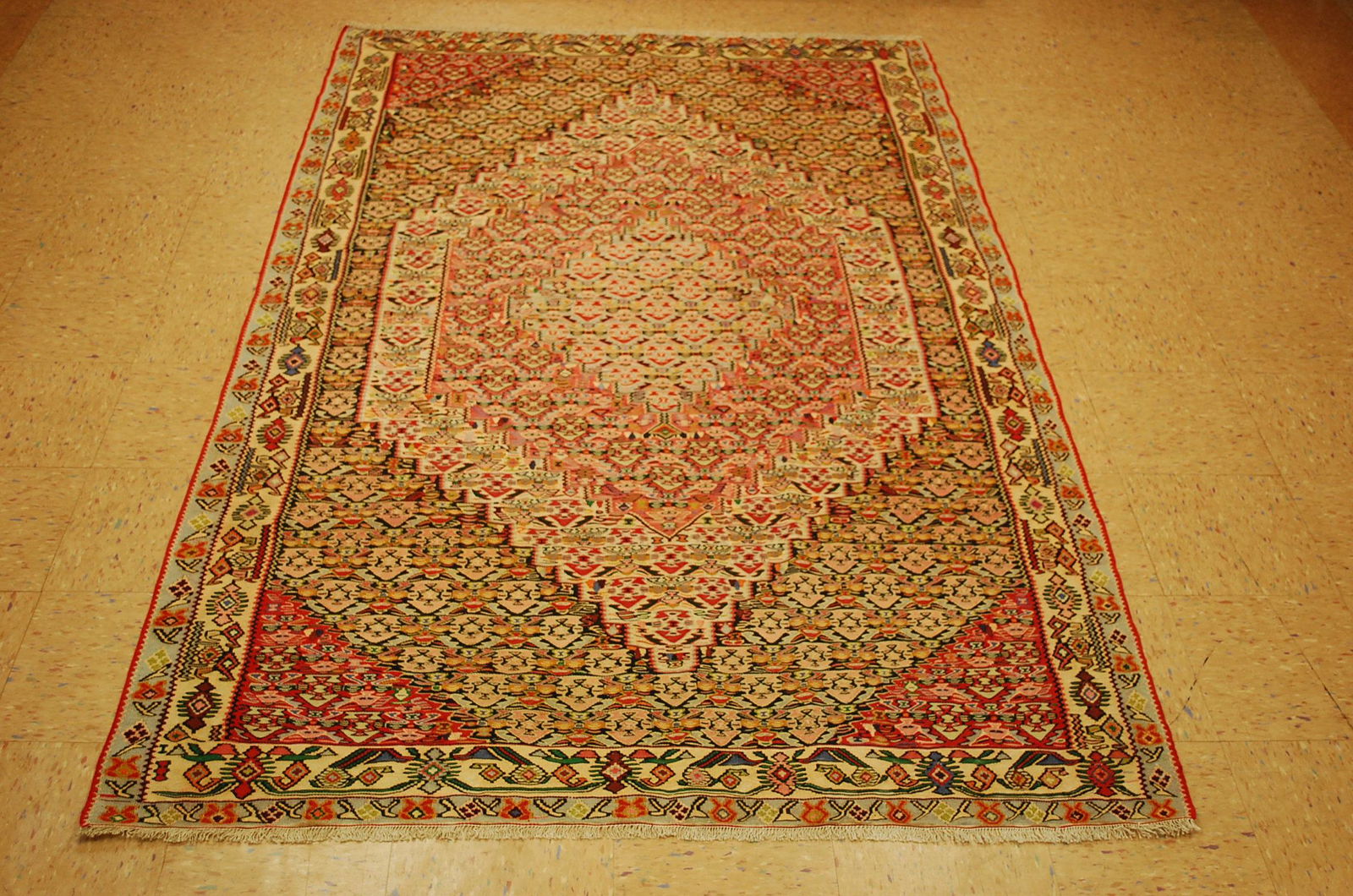 Persian SENNAH KILIM RUG 6'2" x 8'4" (1 of 11)