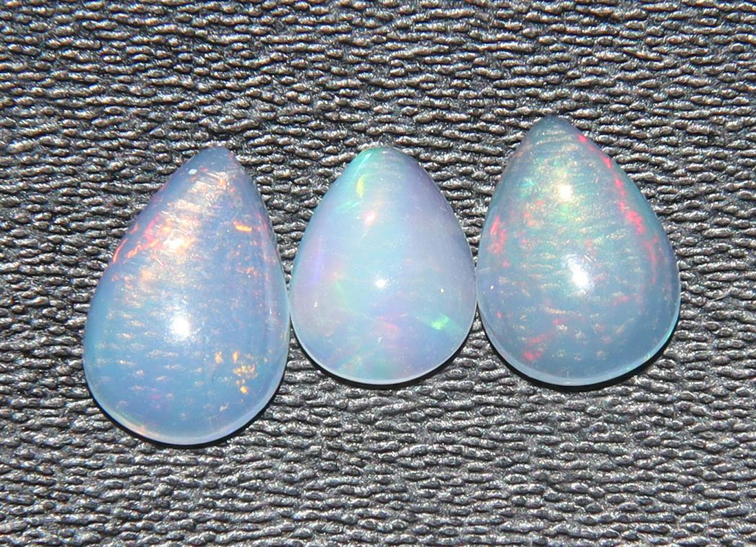 Marvellous " Fire Ethiopian Opal " 1.02 Cts Natural Ethiopian Opal Lot (1 of 2)