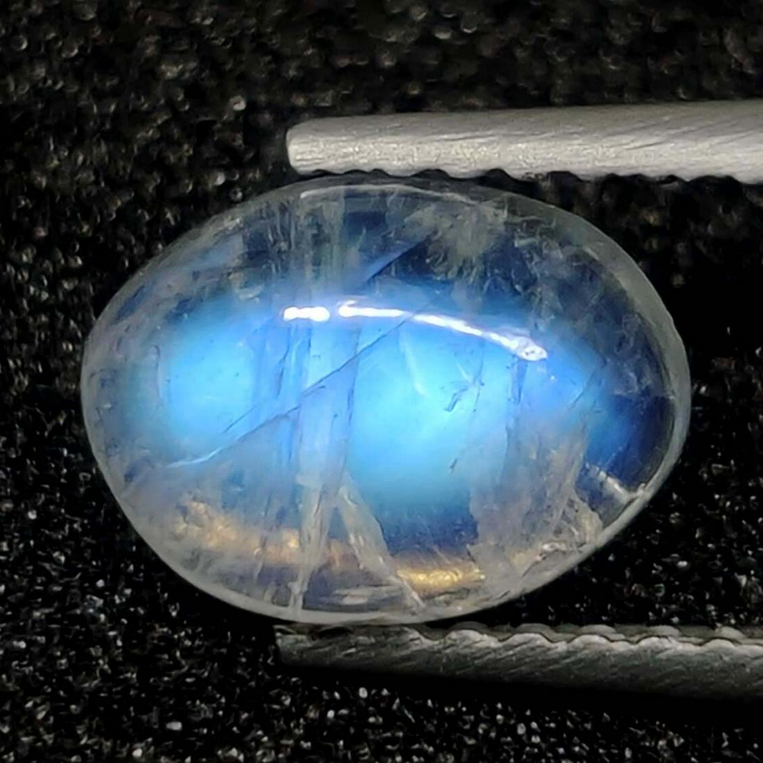 1.35 ct "Top Quality" Natural Royal Blue Moonstone: No Reserve! Gemstones: Natural Blue Moonstone Carat Weights: 1.35 ct Size/Dimensions: 8 X 6 mm Approx Shipping: Domestic: Flat-rate of $7.00 to anywhere within the contiguous U.S. International: Forei