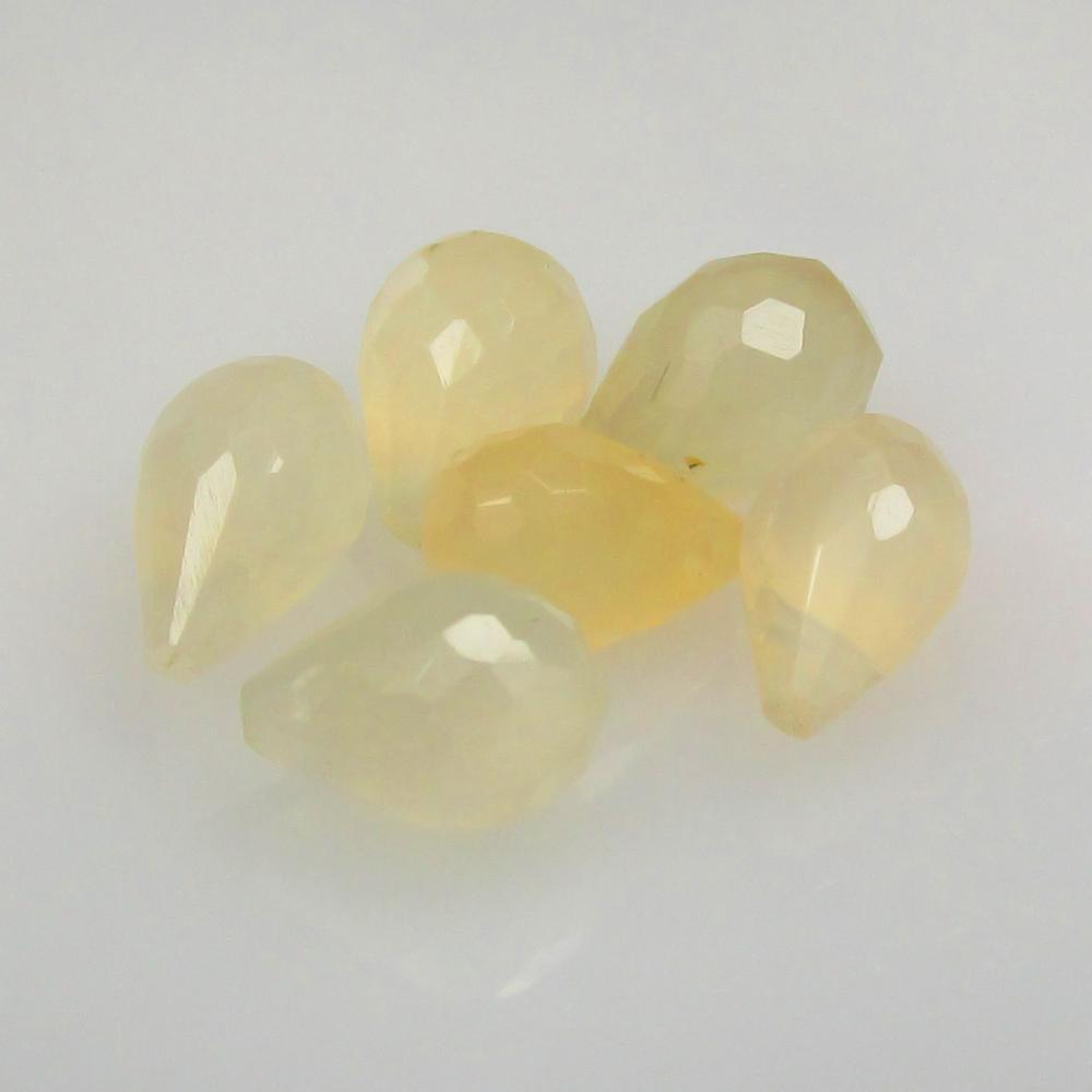 10.30 Ctw Natural 6 Moonstone Pear Drop Beads: No Reserve! Title: 10.30 Ctw Natural 6 Moonstone Pear Drop Beads Stone Clarity: Translucent Gemstones: Natural Moonstone Beads Carat Weights: 10.3 Size/Dimensions: 8.6x6.0 - 9.9x6.1 mm / 6 Pc's Additi