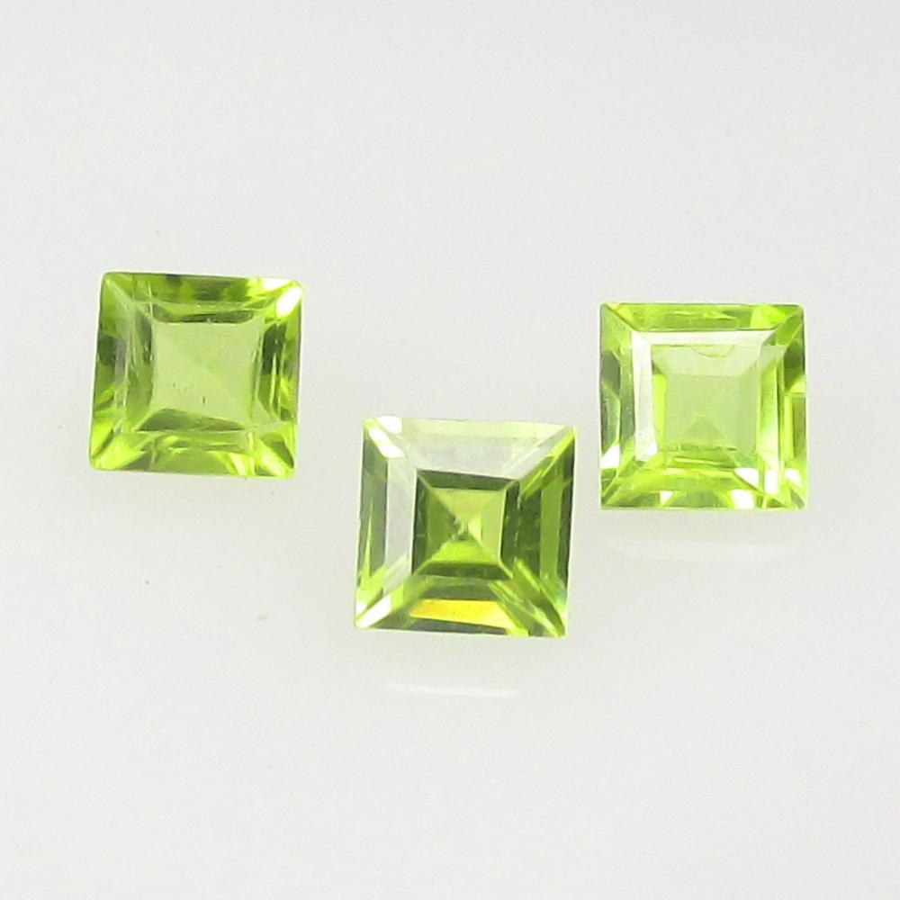 1.33 Ctw Natural Pakistan Peridot Square Set: No Reserve! Title: 1.33 Ctw Natural Pakistan Peridot Square Set Stone Clarity: VVS Gemstones: Natural Peridot Carat Weights: 1.33 Size/Dimensions: 4.3x2.8 - 4.4x3.2 mm / 3 Pc's Additional Information: