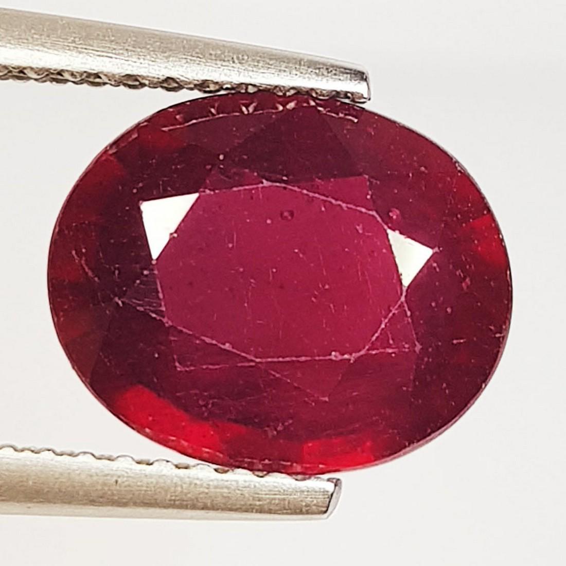 3.90 Ctz Top Quality Pinkish Red Natural Ruby (1 of 4)