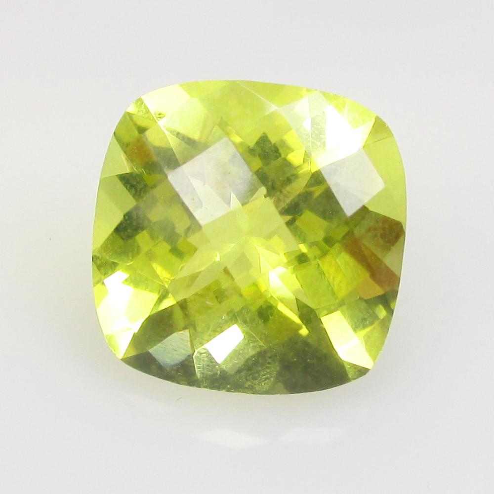 10.36 Ctw Natural Lemon Quartz Cushion Cut: No Reserve! Title: 10.36 Ctw Natural Lemon Quartz Cushion Cut Stone Clarity: VVS Gemstones: Natural Lemon Quartz Carat Weights: 10.36 Size/Dimensions: 14.20 x 14.20 x 9.60 mm Additional Information: G