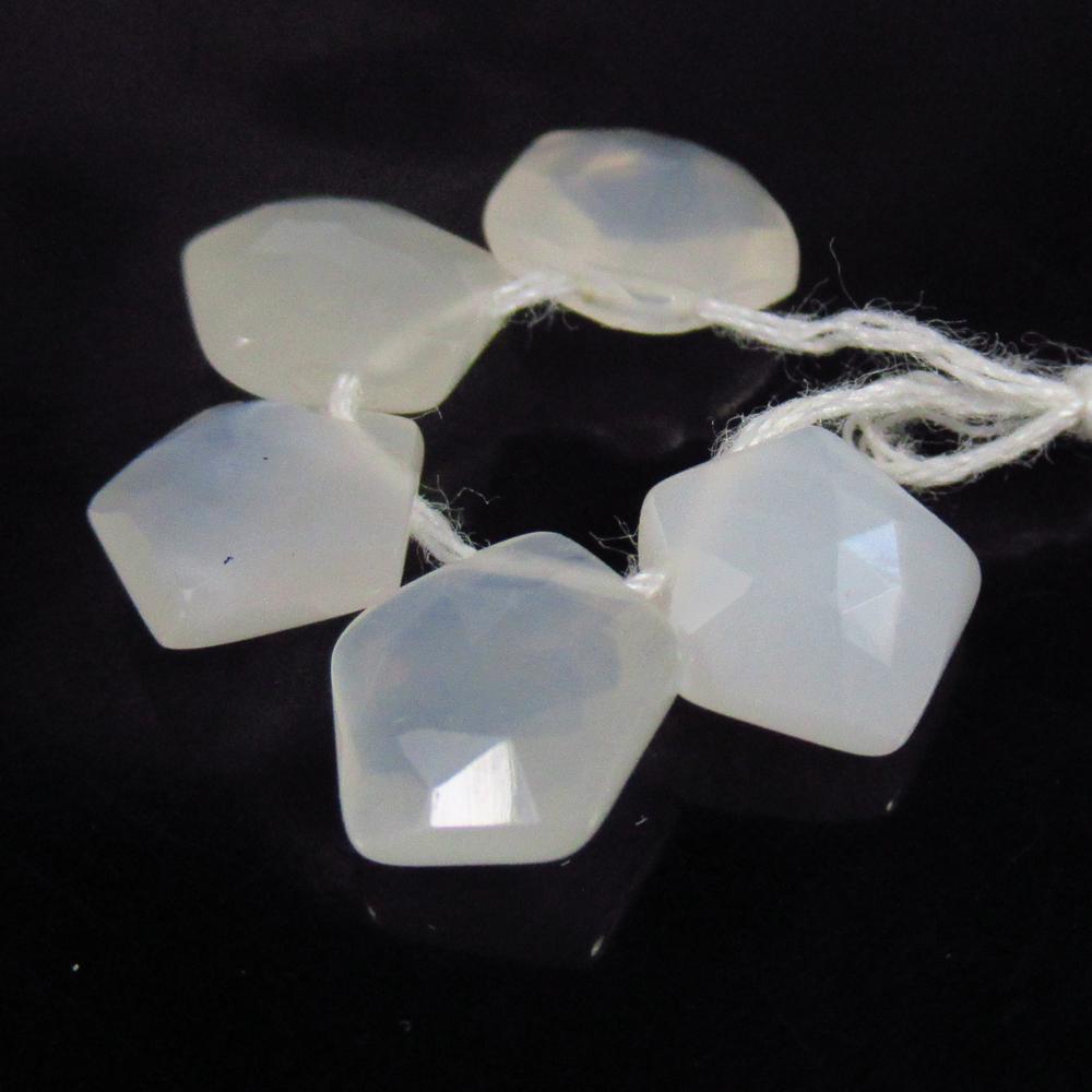 7.90 Ctw Natural 5 Moonstone Fancy Beads: No Reserve! Title: 7.90 Ctw Natural 5 Moonstone Fancy Beads Stone Clarity: Translucent Gemstones: Natural Moonstone Beads Carat Weights: 7.90 Size/Dimensions: 7.8x7.7 - 8.3x8.0 mm / 5 Pc's Additional