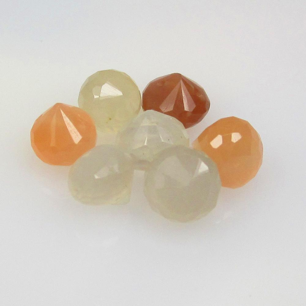 9.28 Ctw Natural 7 Moonstone Pear Drop Beads: No Reserve! Title: 9.28 Ctw Natural 7 Moonstone Pear Drop Beads Stone Clarity: Translucent Gemstones: Natural Moonstone Beads Carat Weights: 9.28 Size/Dimensions: 6.2x5.0 - 6.7x5.2 mm / 7 Pc's Additio