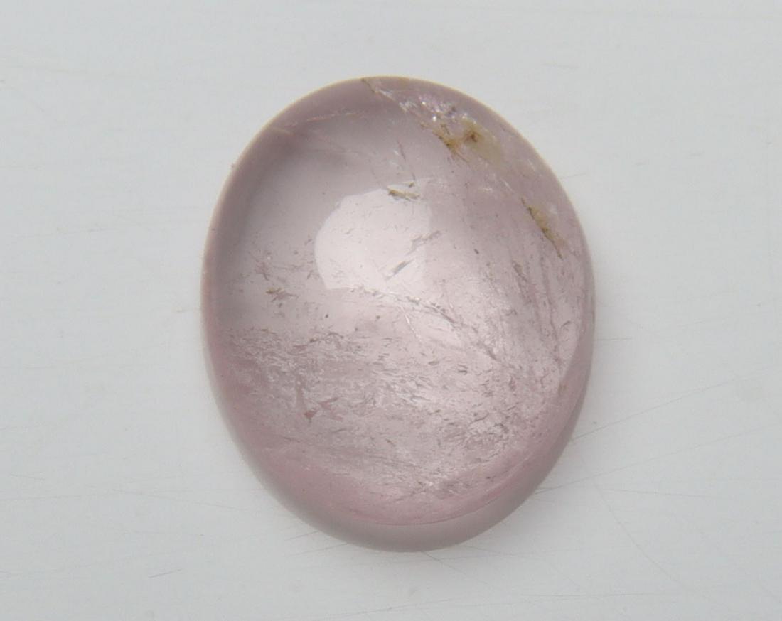 Fabulous " Natural Morganite " 3.40 cts Natural Morganite Lot: No Reserve! Title: Fabulous " Natural Morganite " 3.40 cts Natural Morganite Lot Additional Information: Gemstone : Natural Morganite Shape and Cut : Oval, Cabochon Weight : 3.40 carats Measurements :