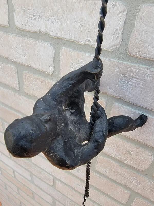 Climbing Men Wall Decor (1 of 7)